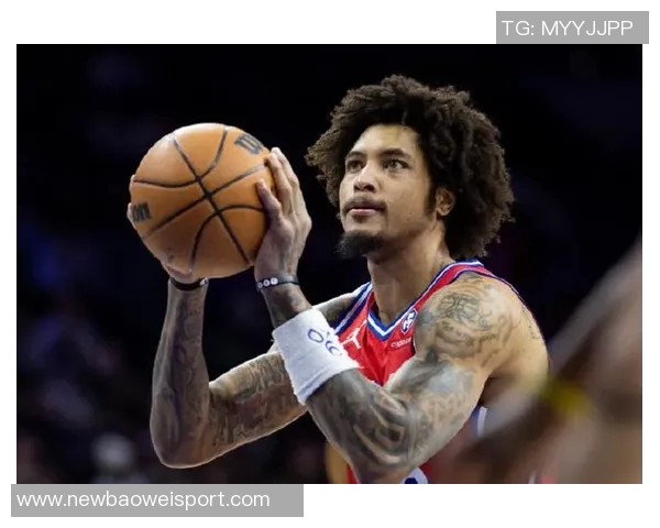 乌布雷半场表现全面贡献12分5板2助2断1帽展现全能实力